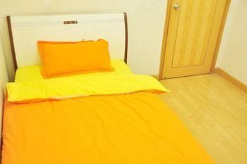 Guangzhou Pinyan Youth Hostel Tangxia  Exteriér fotografie